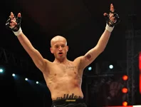 KSW18: Maciej Jewtuszko vs Dean Amasinger