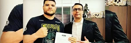 Wagner Prado signs with KSW, will debut at KSW 44