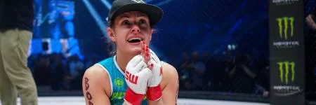 Po godzinach – Karolina Owaczarz