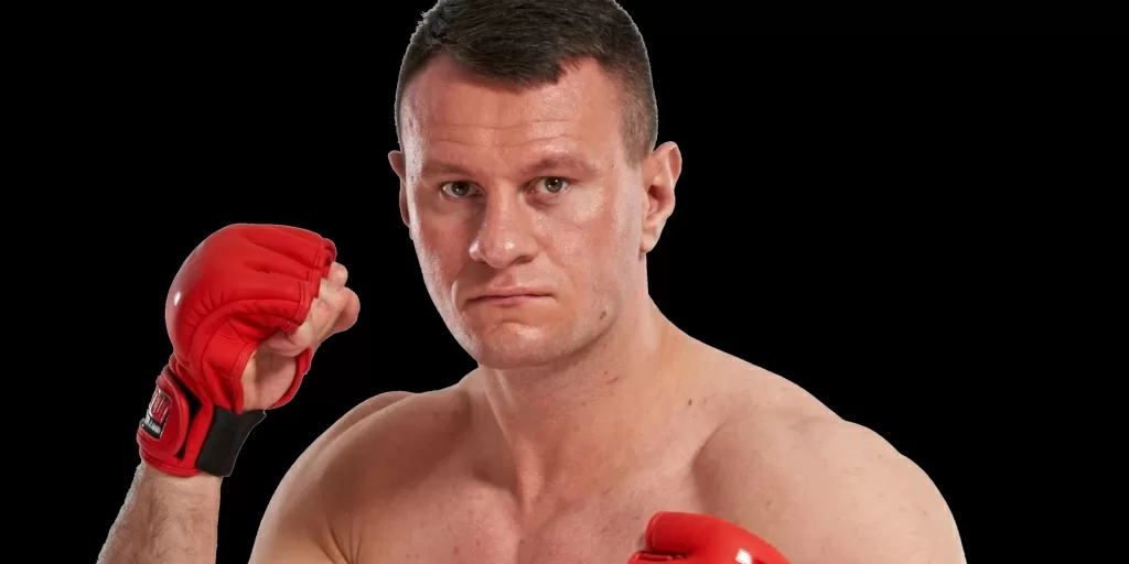„W klatce nie ma przyjaźni, jest tylko przemoc i krew” – Arkadiusz Wrzosek o walce z Tomášem Možným